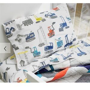 Pottery Barn Kids Jax Construction Organic Toddler Sheet Set